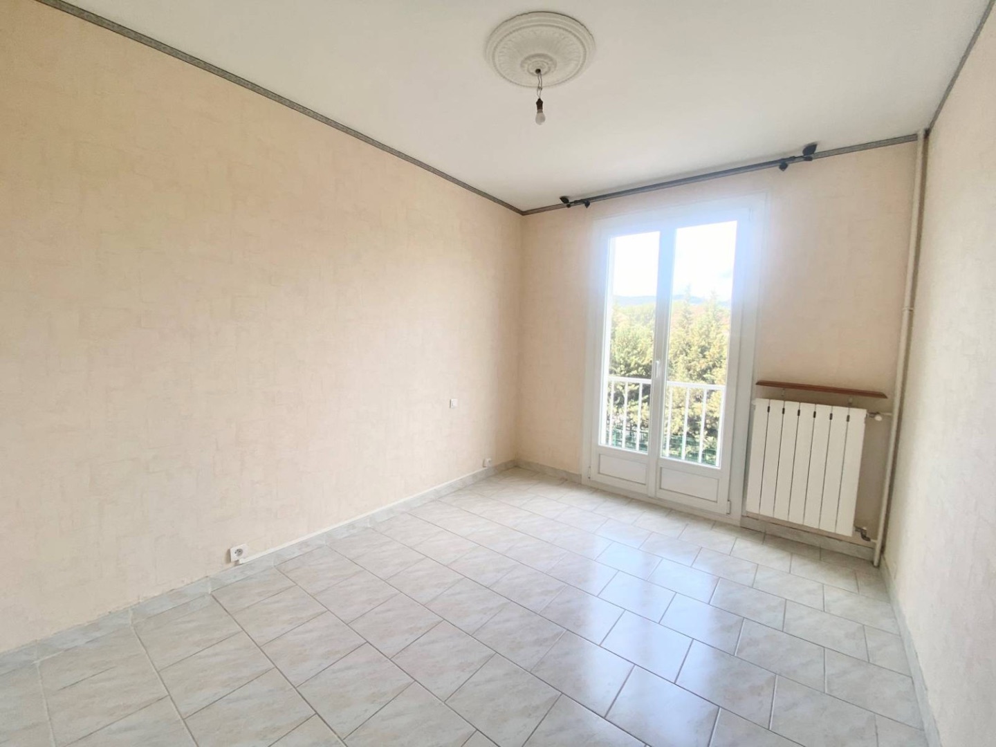 Chambre vide, avant home staging